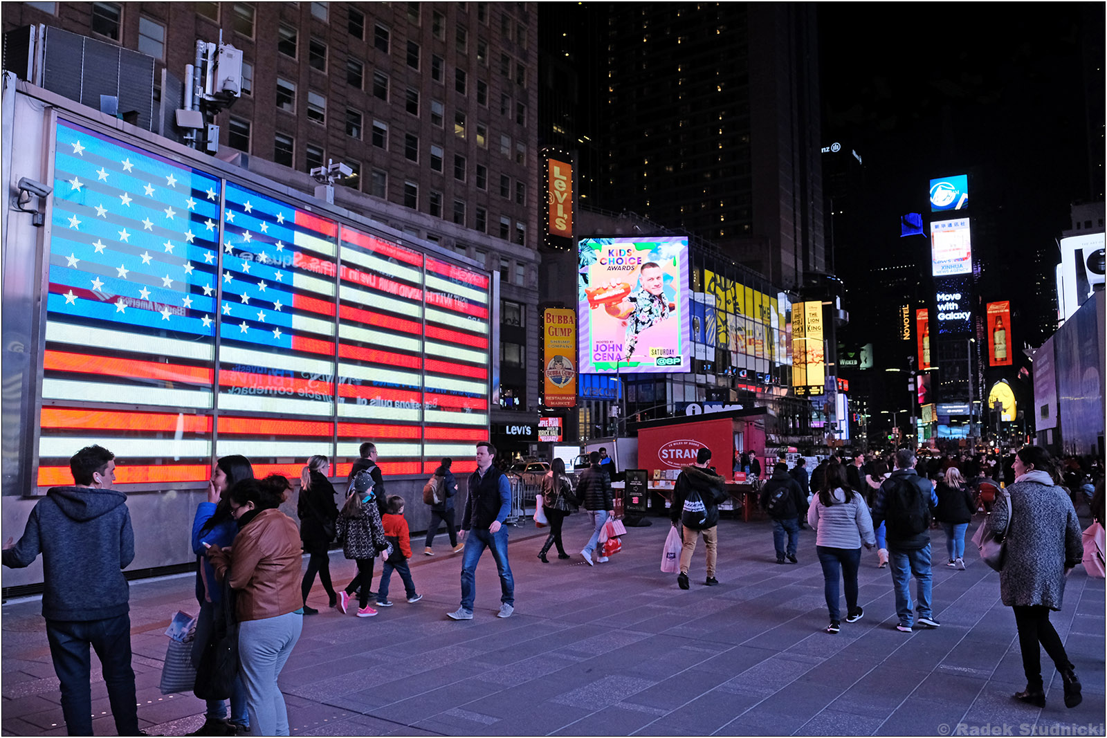 Times Square nocą