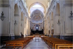 Wnętrze bazyliki św.Agaty